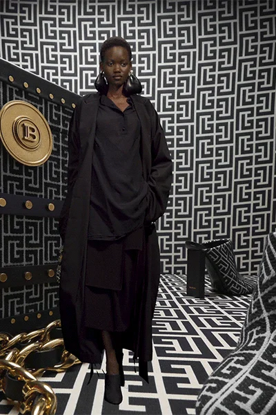 Look 14